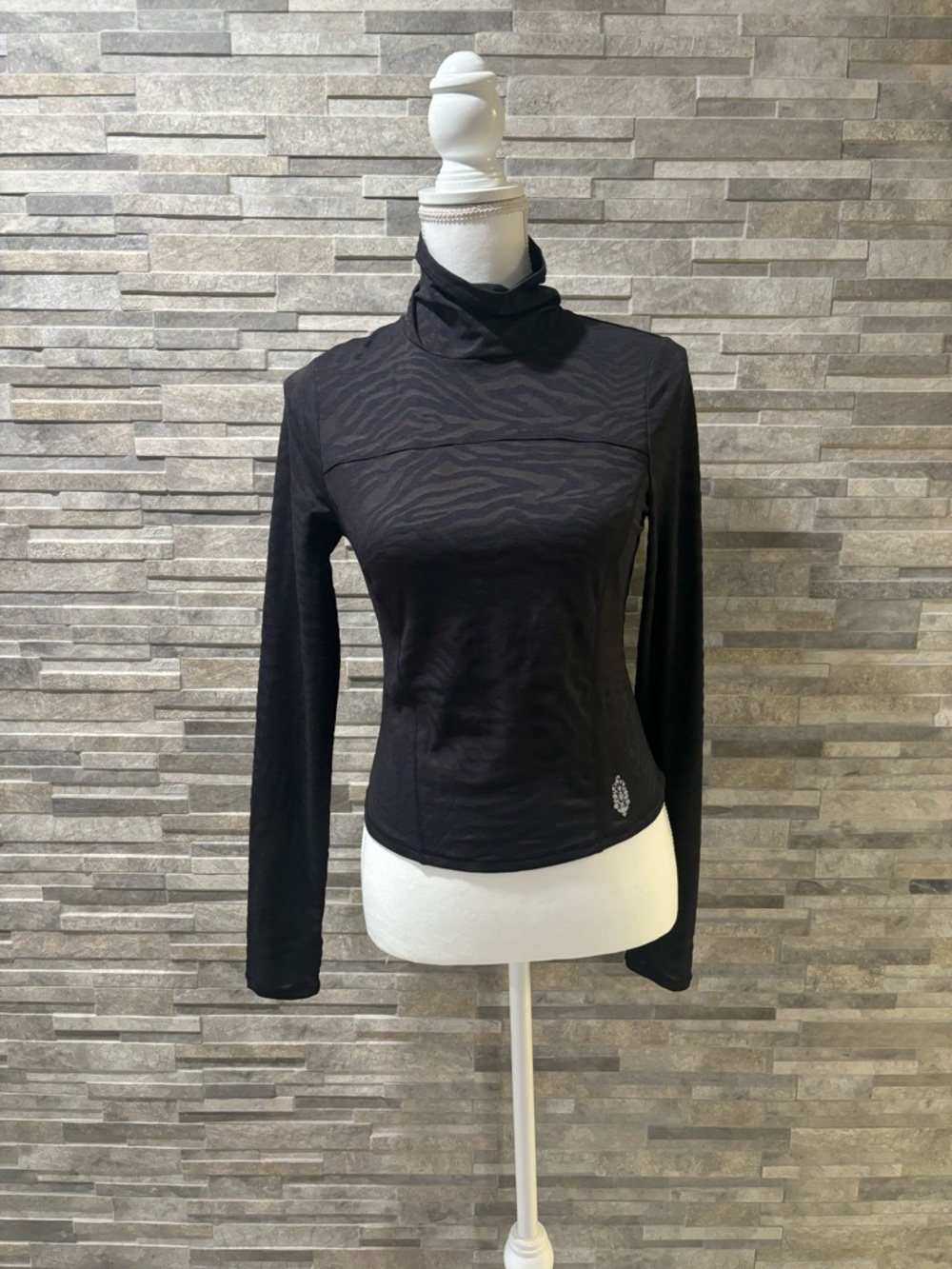 Free People Movement Black Long Sleeve Turtleneck Top size S